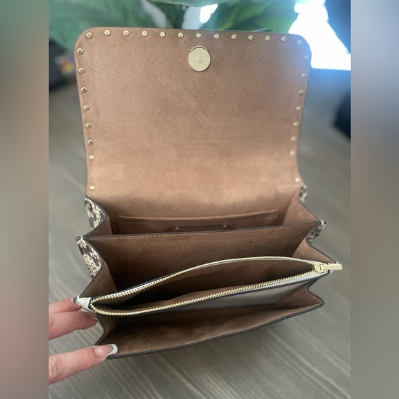 SOLD** - Picture 12 of 14